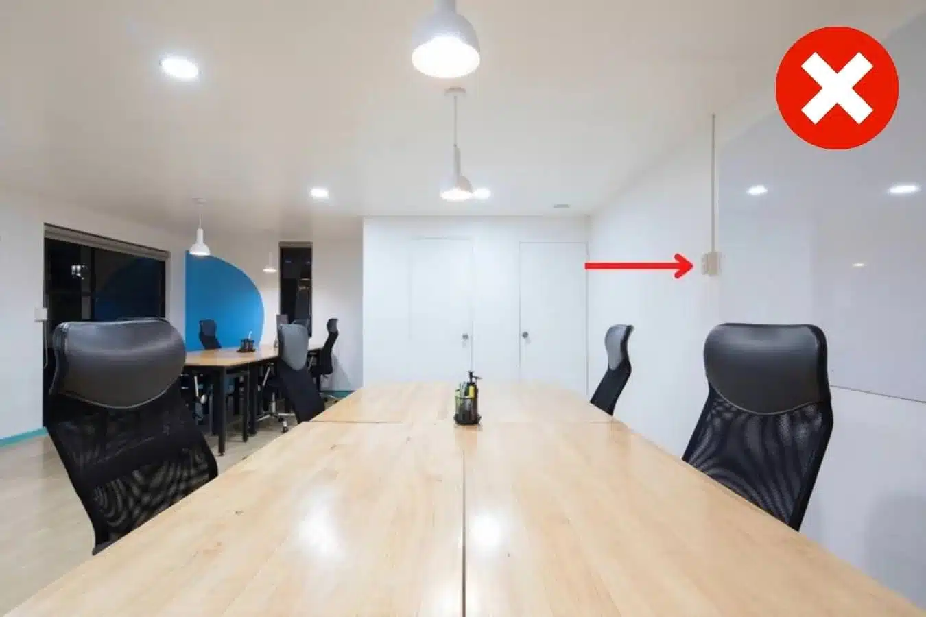 Image of the conference room with automatic light sensors